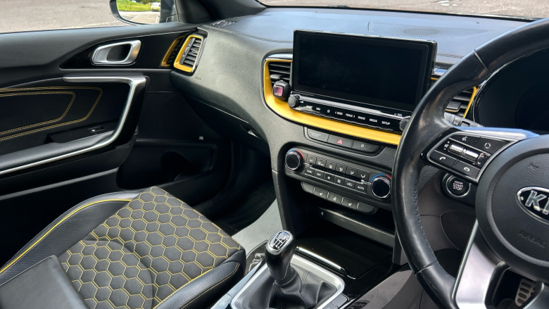 Kia Xceed 1.4T GDi ISG First Edition 5dr Petrol Hatchback